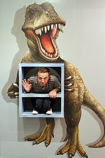 The 15 Most Funny Pics From Museum of Optical Illusions!