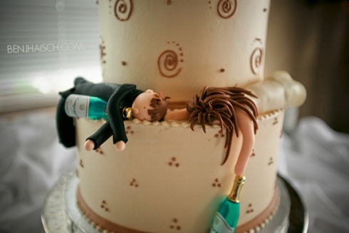 The 10 Most Strange And Funny Wedding Cake Designs Ever!