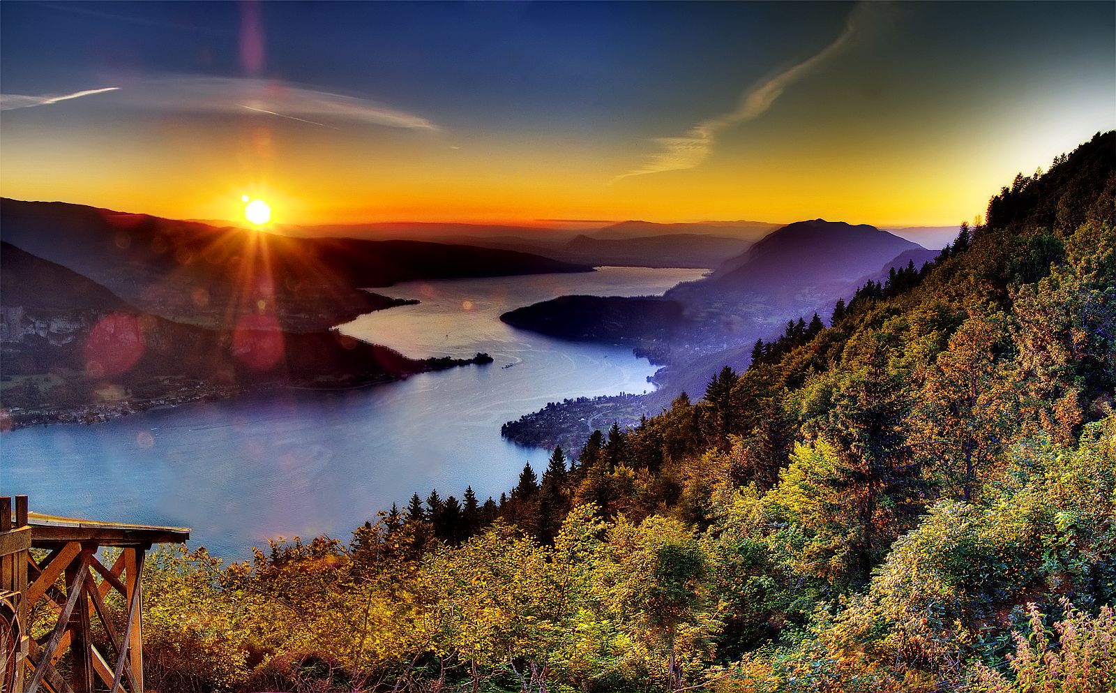 Lake Annecy, French Alps | 15 World's Best Places to Watch The Sunset!
