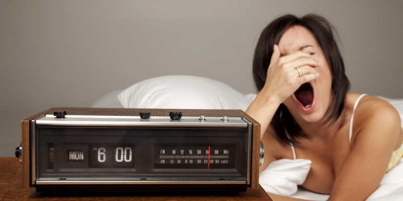 Lifehack: 7 Effective Tricks to Wake up Early!