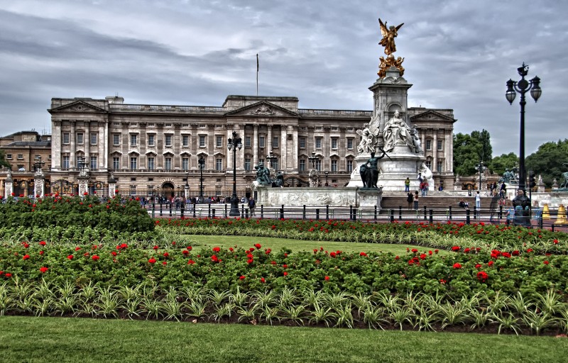 13 Most Magnificent Head Of State Residences All Around the World!